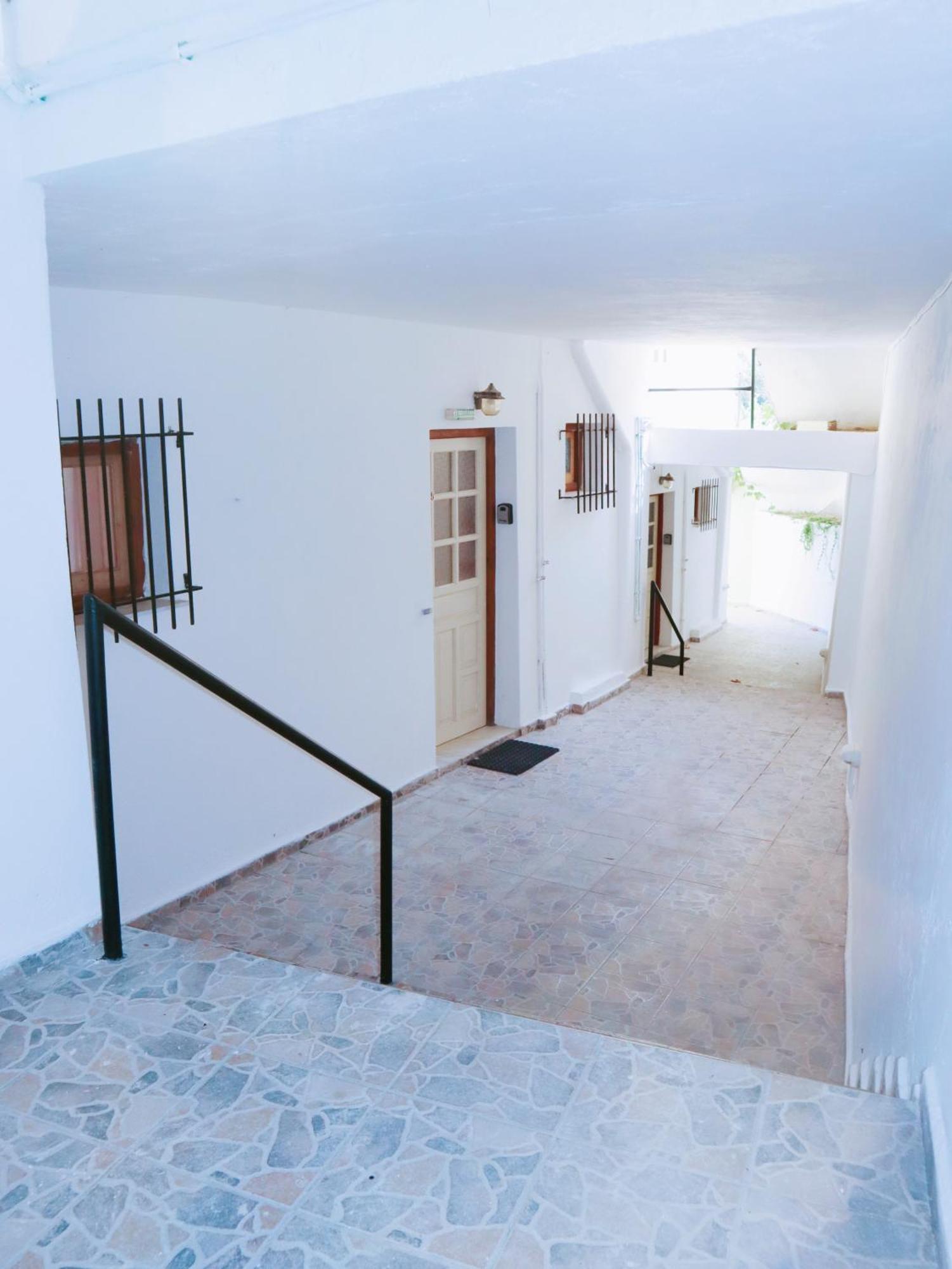 Kaminaki Seaview Apartments Katavolos ภายนอก รูปภาพ